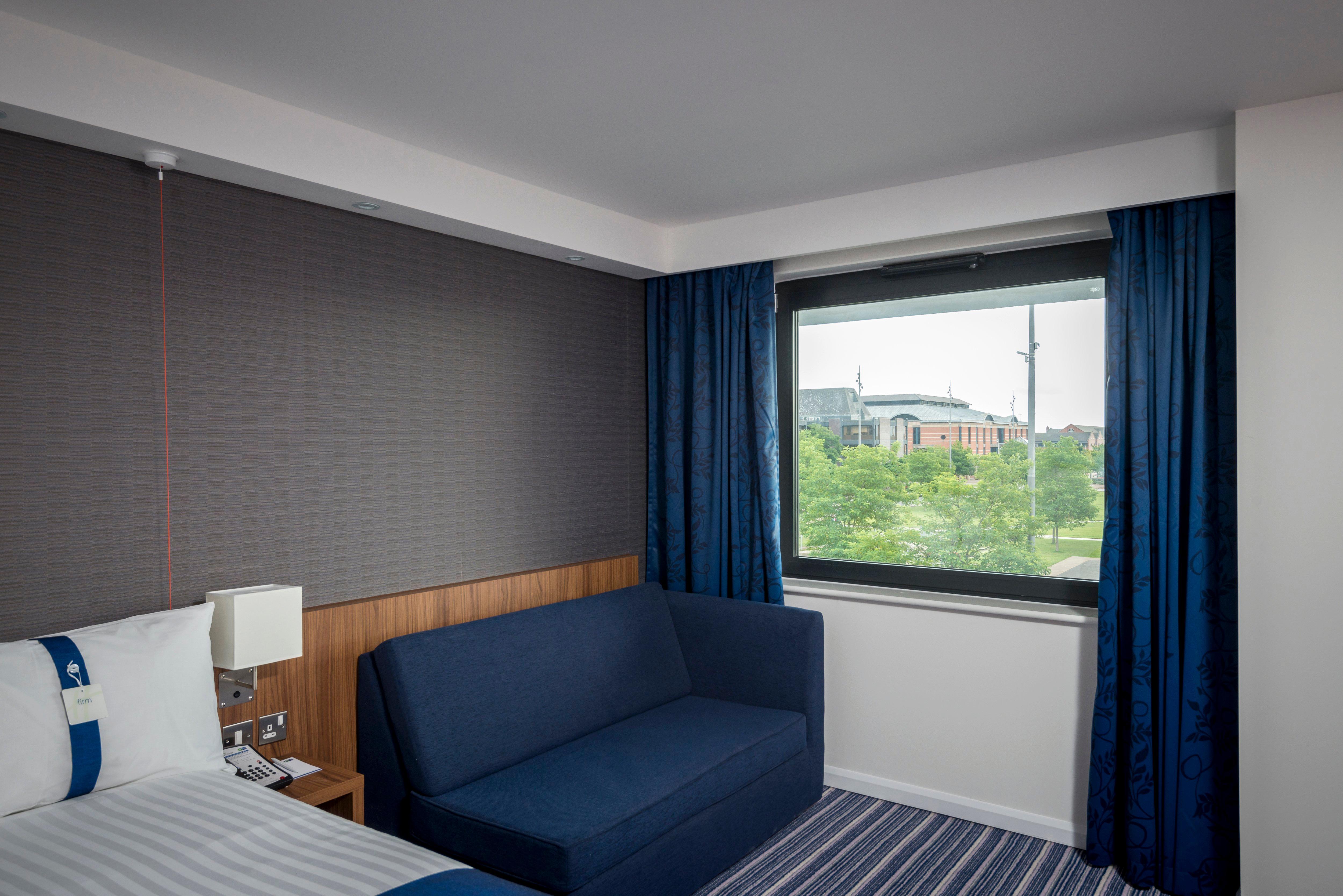 Holiday Inn Express Middlesbrough - Centre Square By Ihg Екстериор снимка