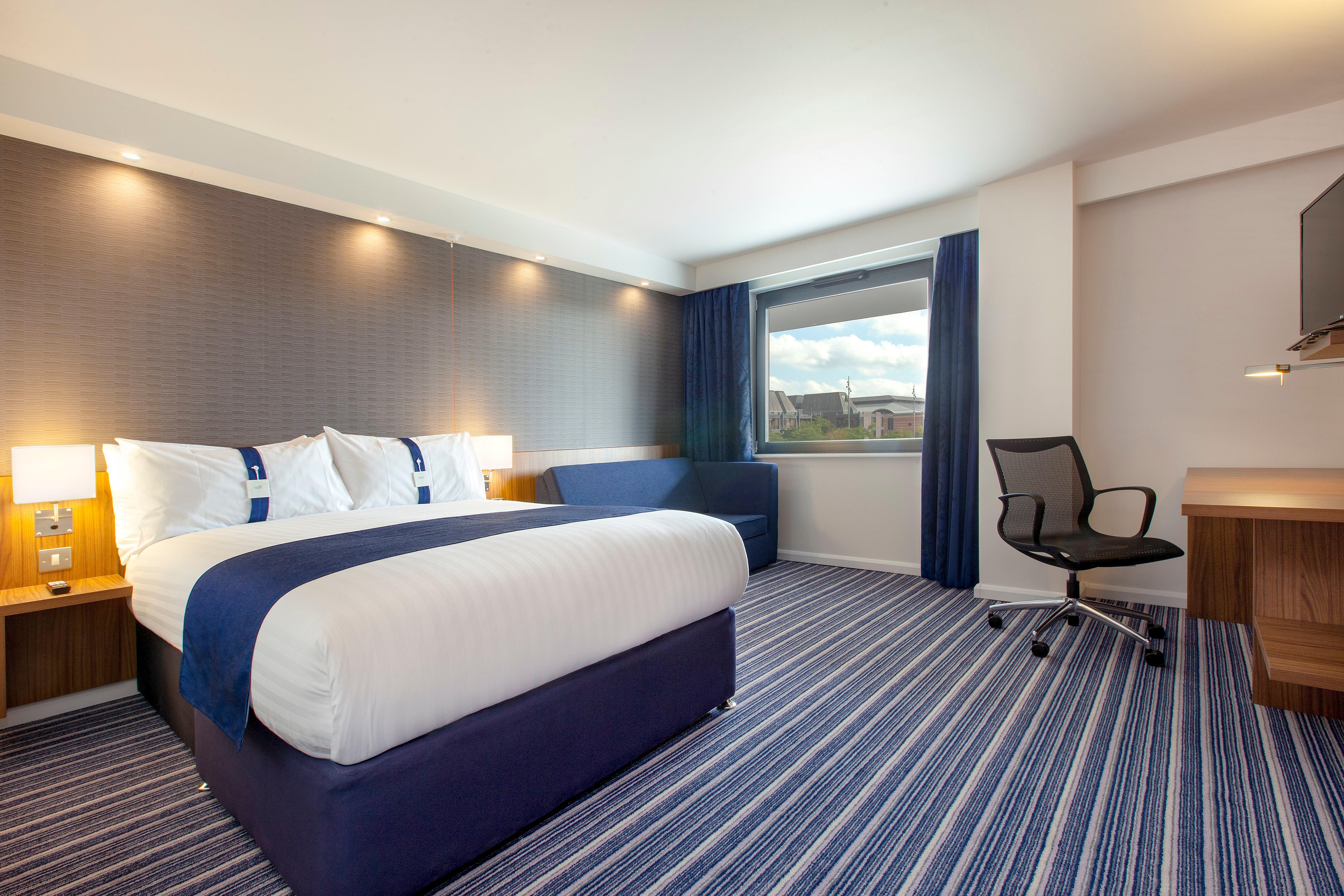 Holiday Inn Express Middlesbrough - Centre Square By Ihg Екстериор снимка