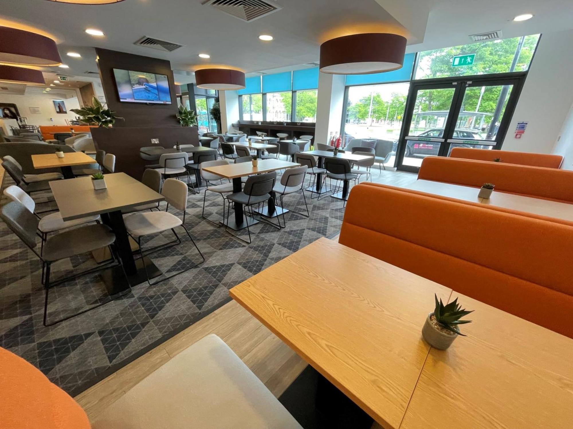 Holiday Inn Express Middlesbrough - Centre Square By Ihg Екстериор снимка