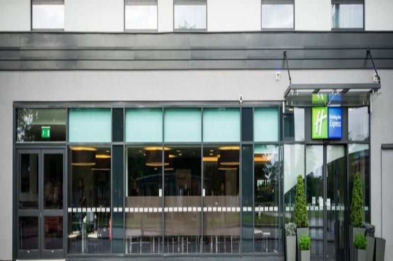 Holiday Inn Express Middlesbrough - Centre Square By Ihg Екстериор снимка